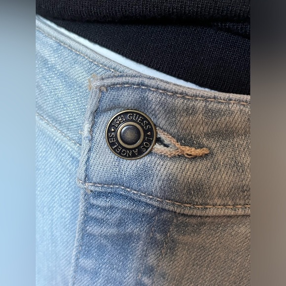 Guess denim pants/Size 31 - Picture 3 of 13